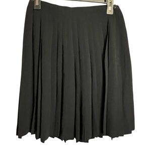 VTG Savion Pleated Short Skirt